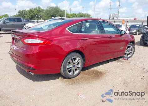 2015 Ford Fusion Energi Titanium из США, поврежденный, VIN 3FA6P0SU5FR159844